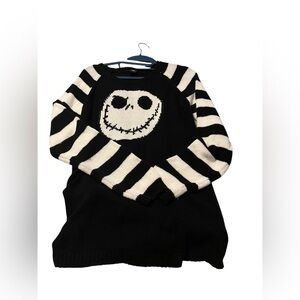Nightmare Before Christmas ~ Large Sweater ~ Black & White w/ Jack Skelington
